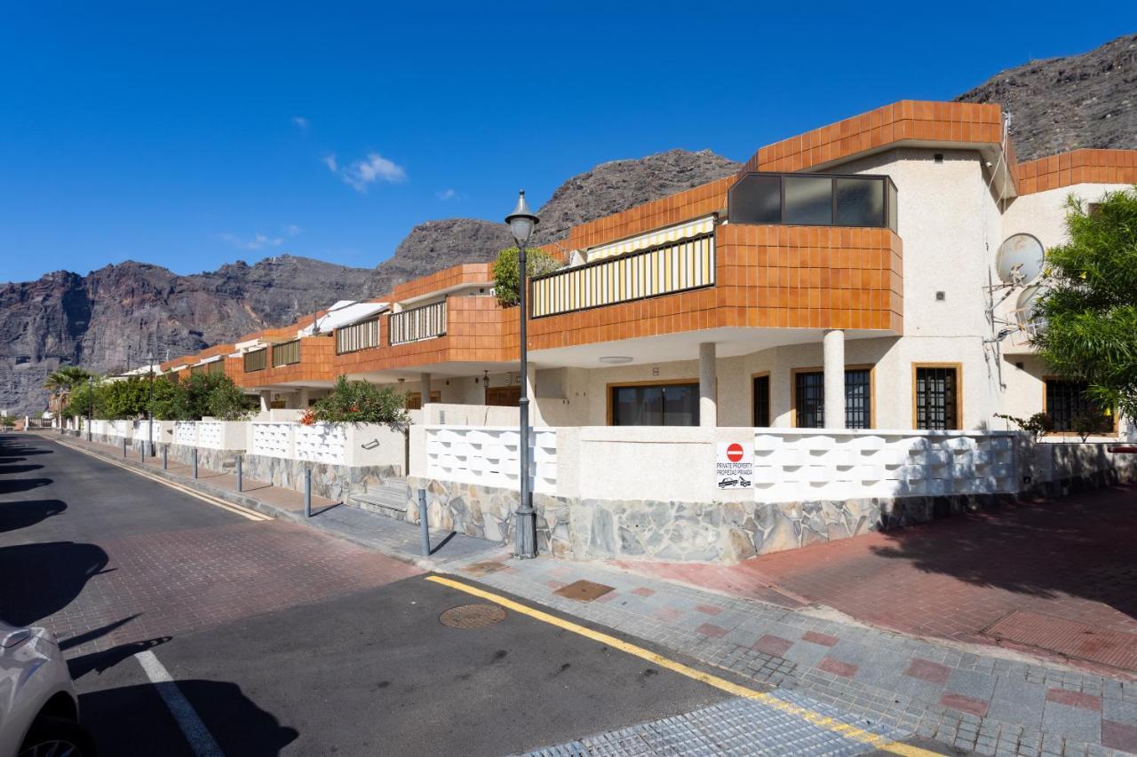 Gigantes Oasis Deluxe By Sunkeyrents Apartment Santiago del Teide Exterior foto
